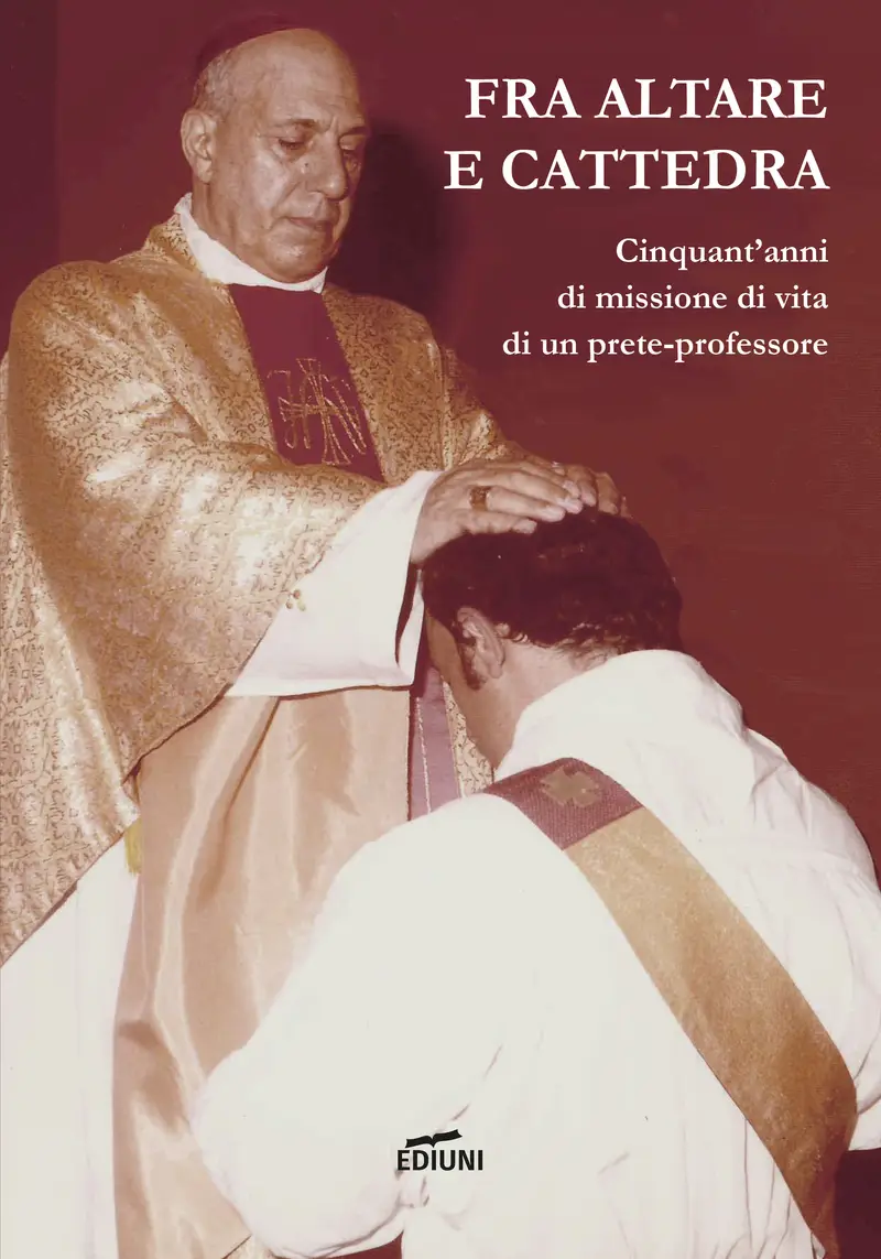 Copertina Fra altare e cattedra